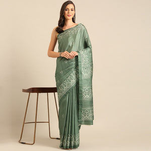 green-digital-print-cotton-blend-saree