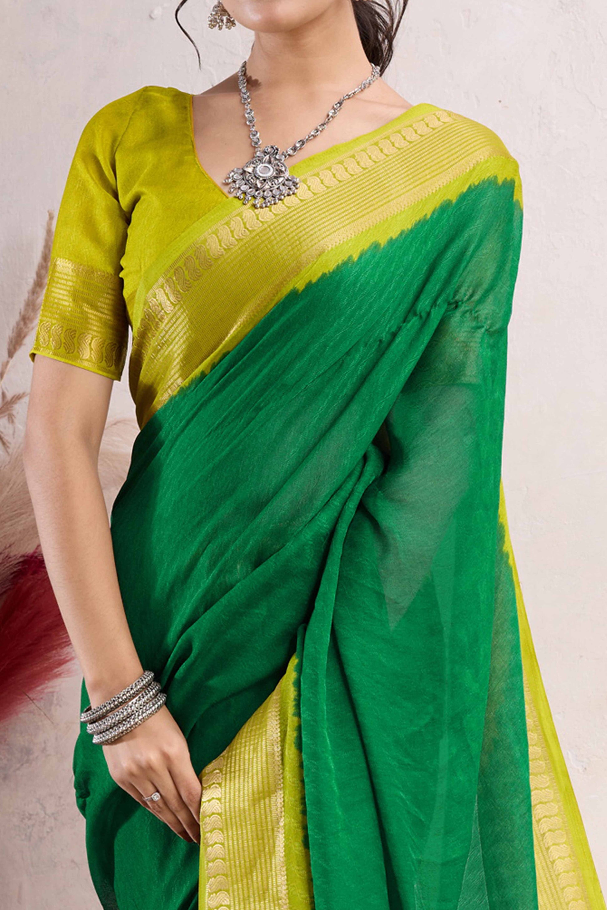 green-printed-cotton-silk-saree-with-jacquard-border-2