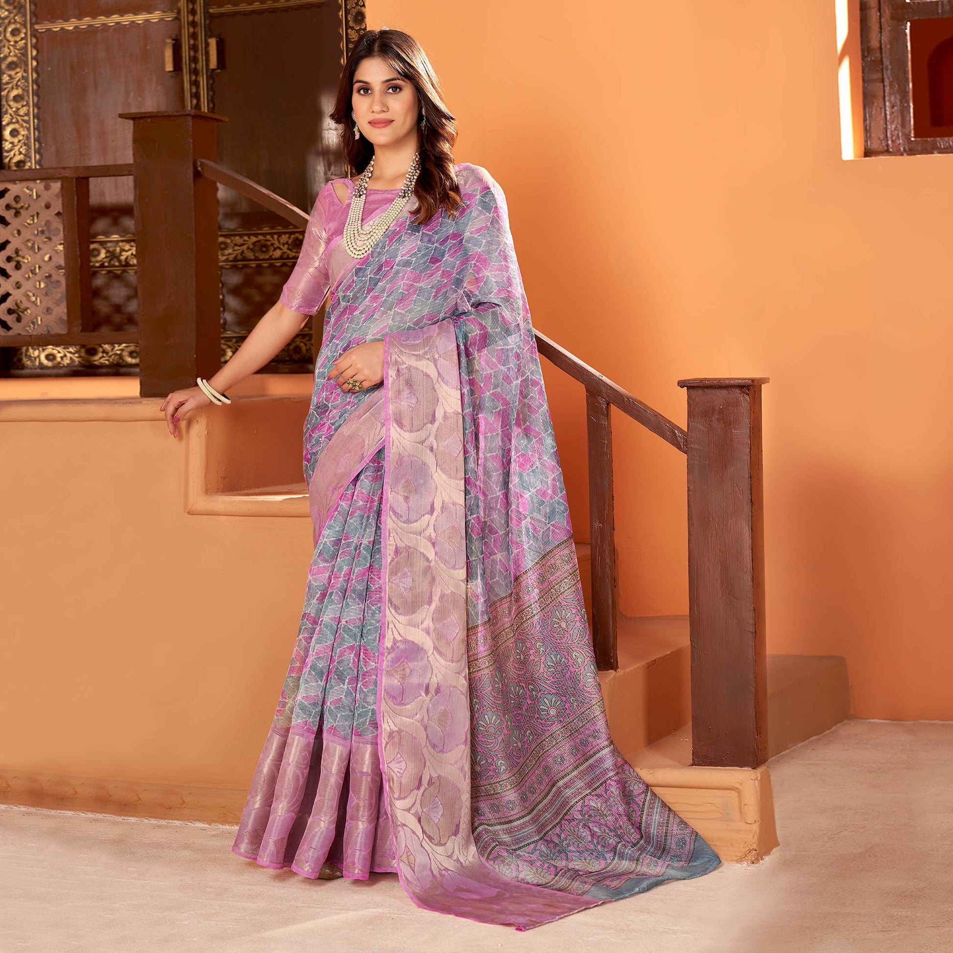 Light Purple Printed Organza Saree With Woven Border