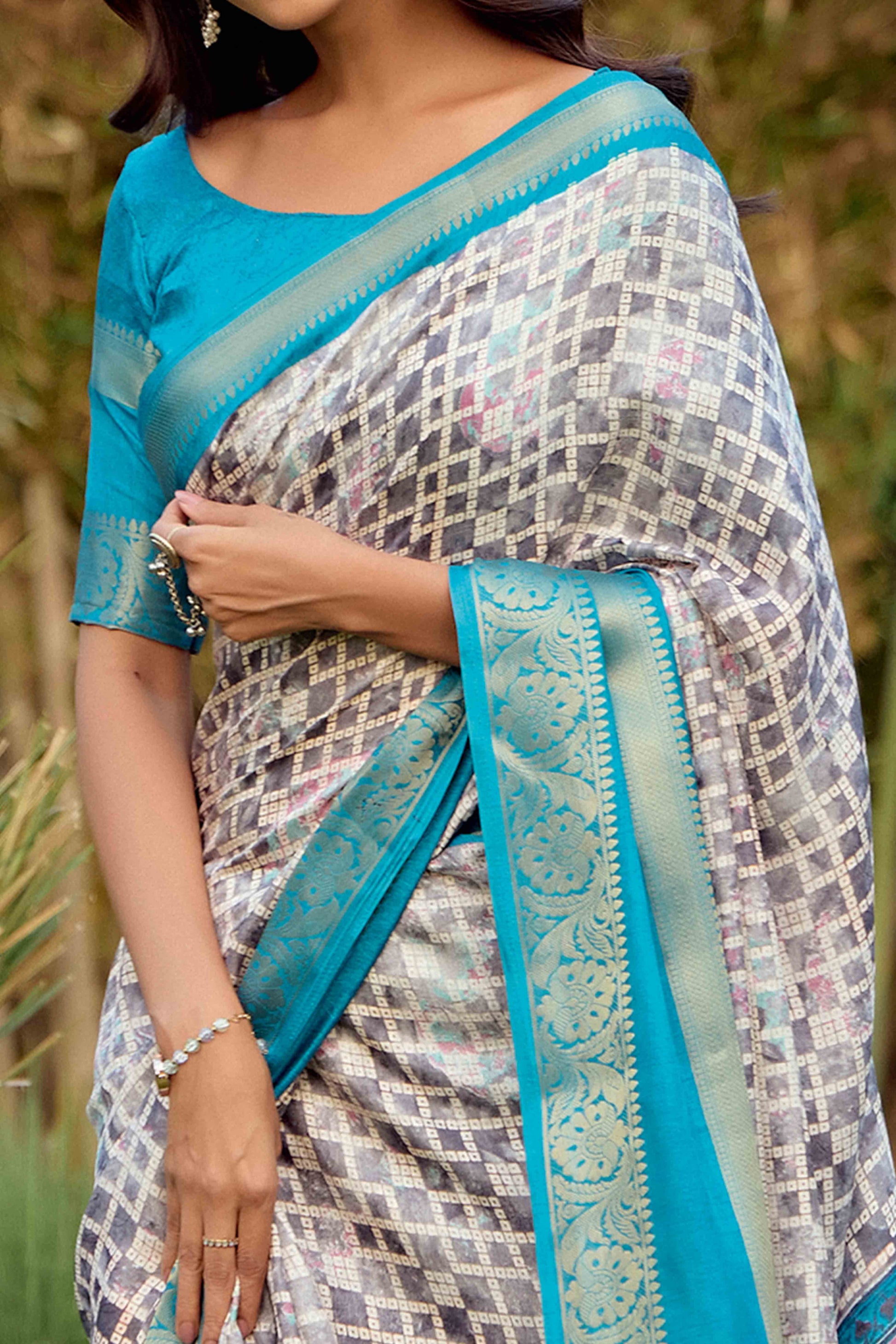 grey-geometric-printed-dola-silk-saree