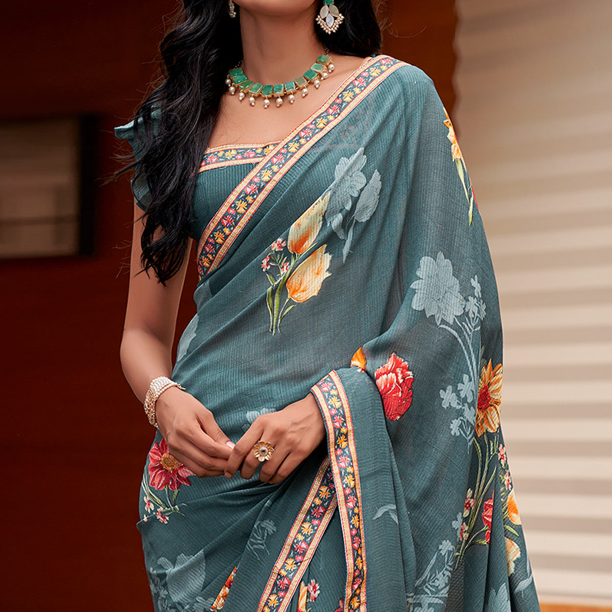 grey-floral-printed-georgette-saree-with-digital-border