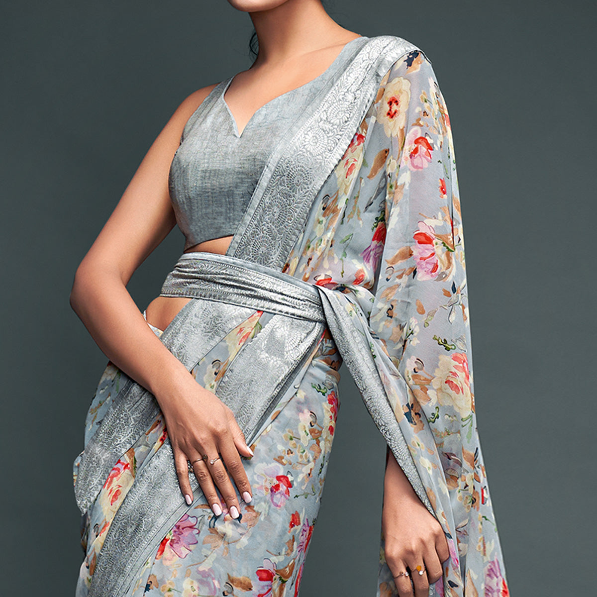 grey-floral-printed-georgette-saree-12
