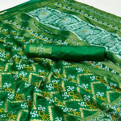 green-woven-art-silk-saree-12