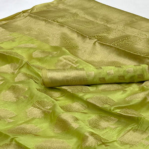 green-woven-organza-saree-11