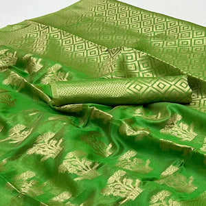 green-floral-woven-organza-saree-11