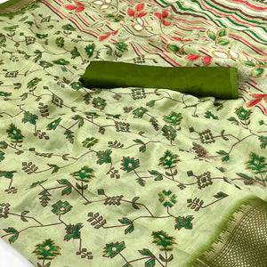 green-floral-printed-with-woven-border-dola-silk-saree-3