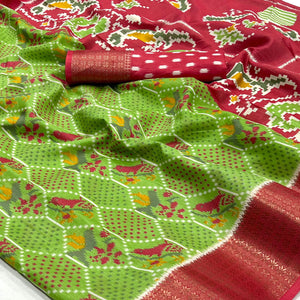 green-printed-dola-silk-saree-with-woven-border-2