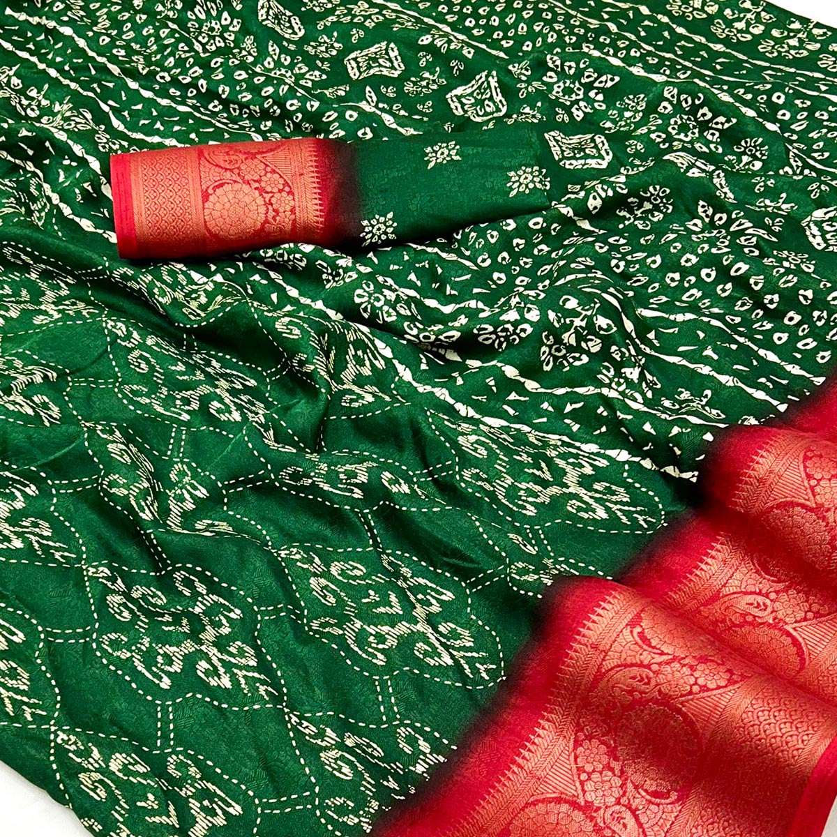 green-digital-printed-georgette-saree-with-jacquard-border