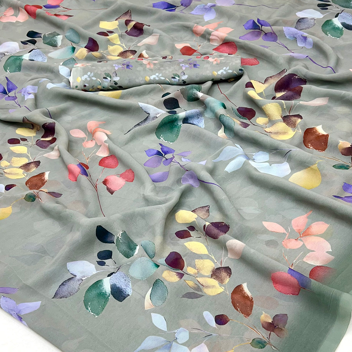 grey-floral-digital-printed-georgette-saree-47