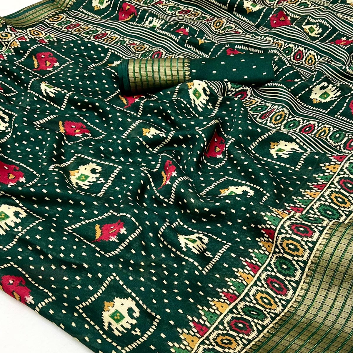 green-printed-georgette-saree-with-woven-border-37