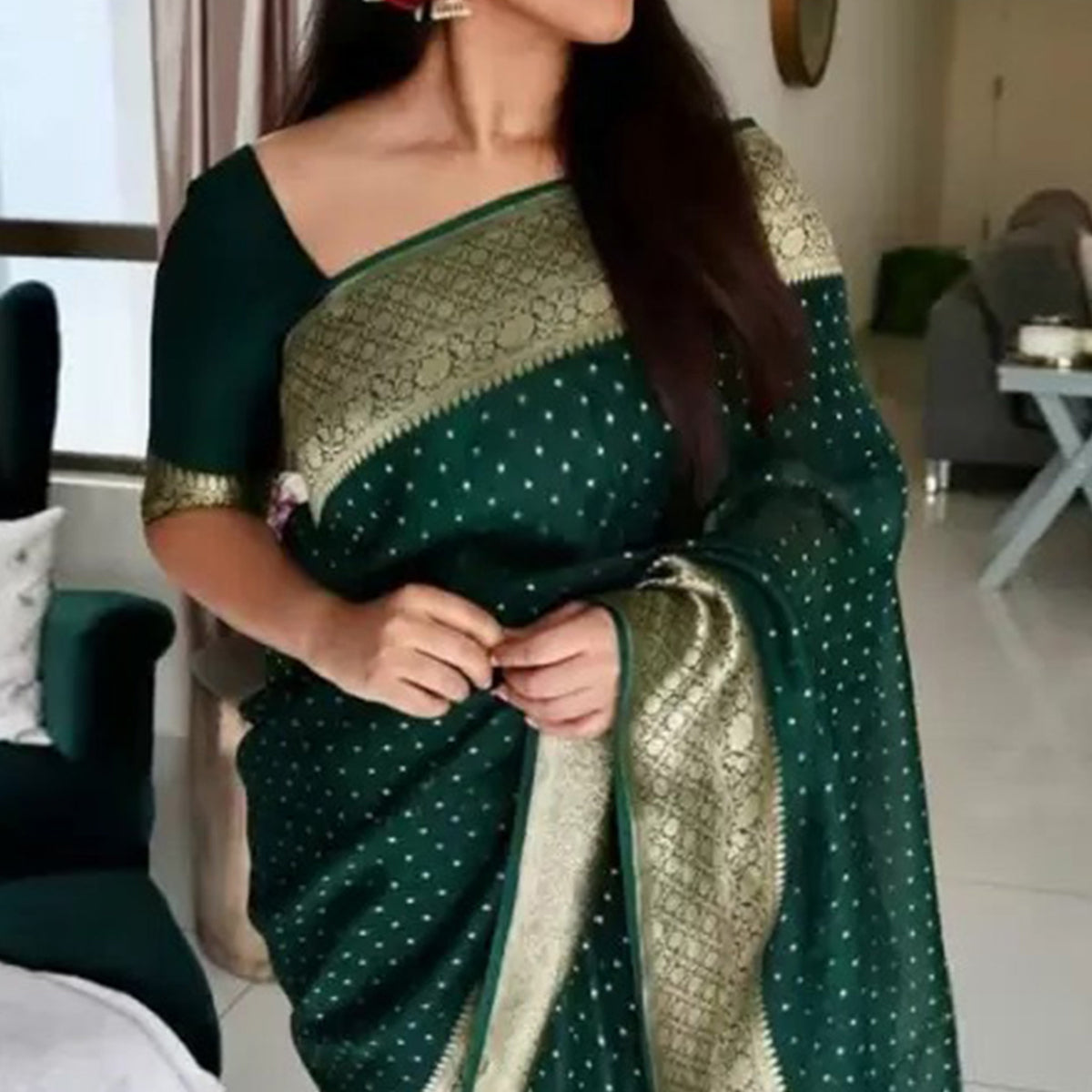 green-woven-banarasi-silk-saree-18