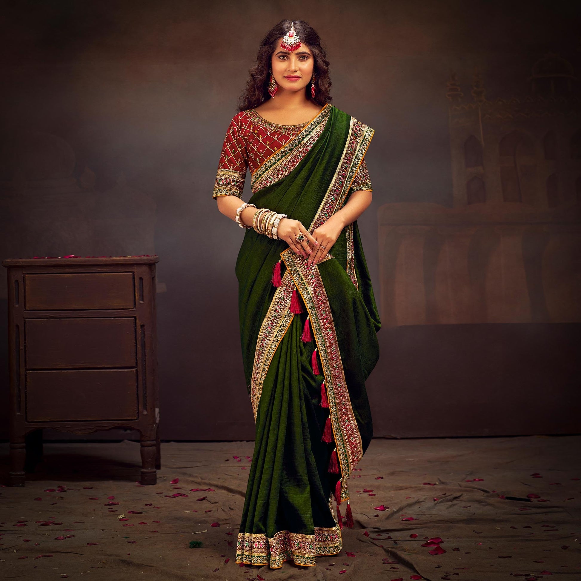 Mehandi Green Solid With Embroidered Border Vichitra Silk Saree