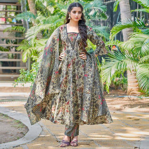 grey-anarkali-chanderi-silk-suit-with-hancrafted-foil-print