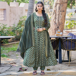 grey-anarkali-chanderi-silk-suit-with-handcrafted-foil-print