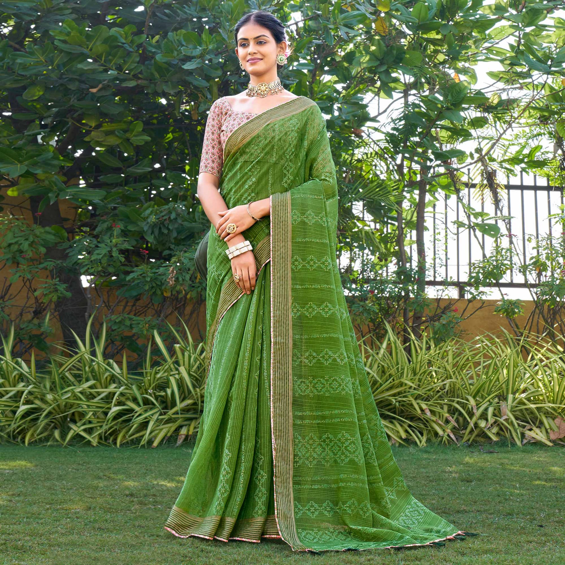 green-printed-chiffon-saree-13