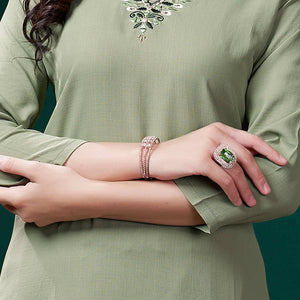 green-yoke-embroidered-pure-cotton-straight-kurti-1