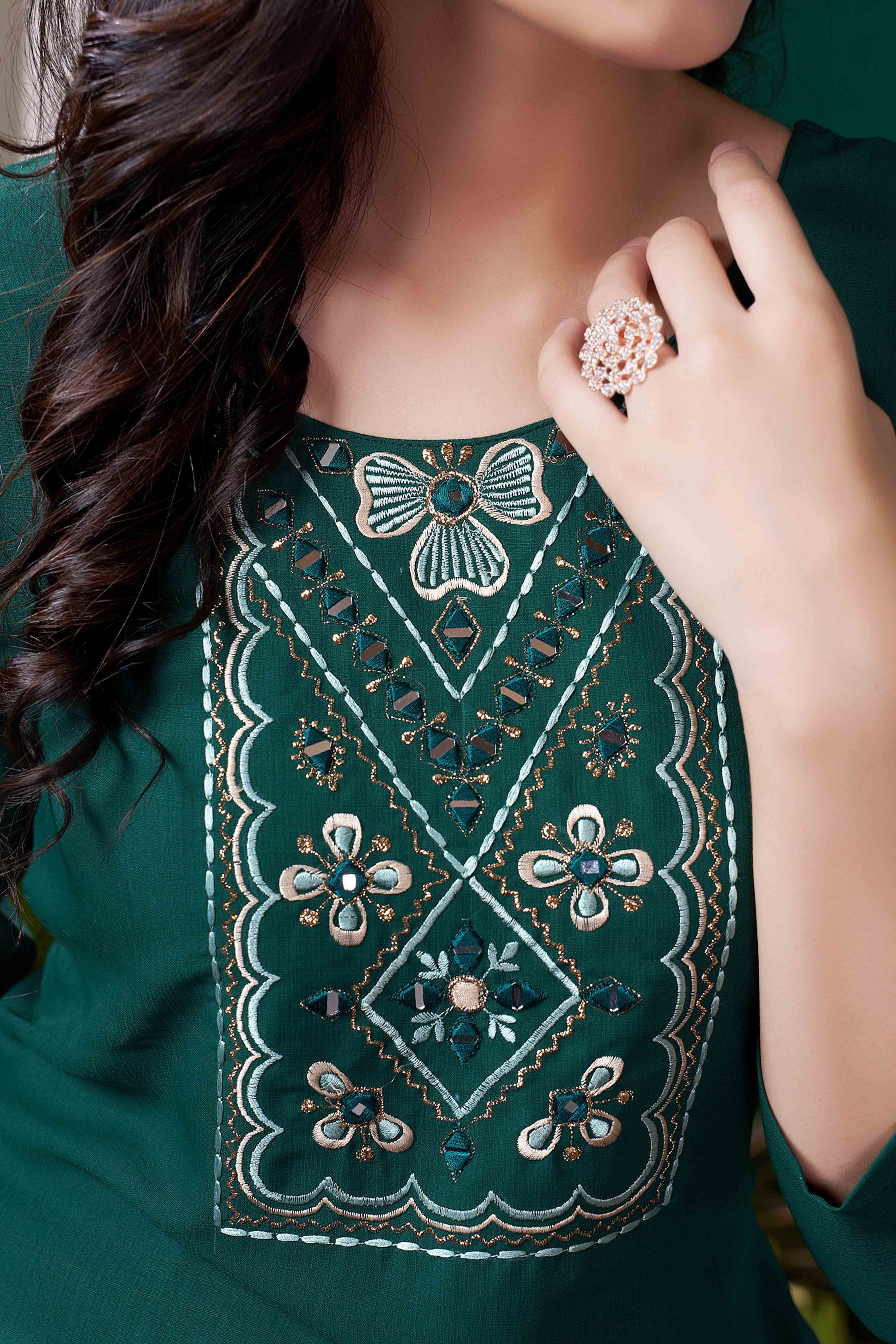 green-yoke-embroidered-pure-cotton-straight-kurti-2