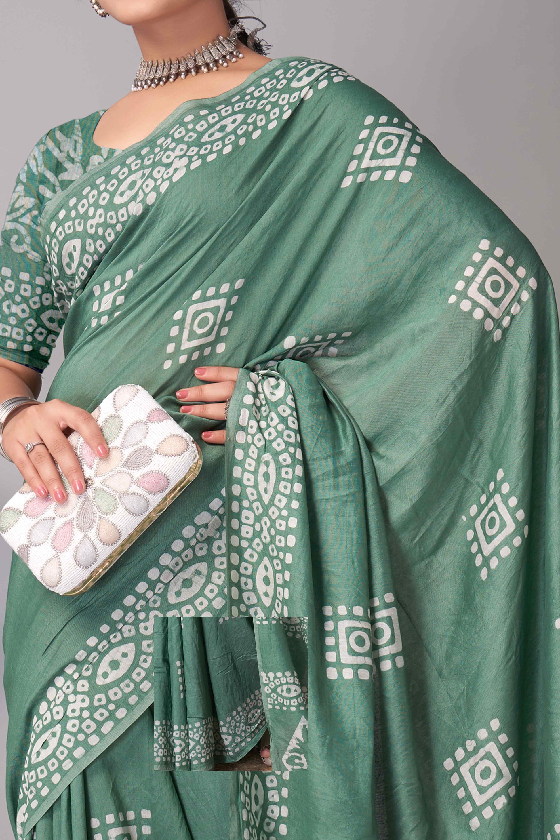 green-batik-printed-chanderi-cotton-silk-saree