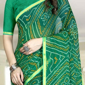 green-bandhani-printed-chiffon-saree-with-lace-border-10