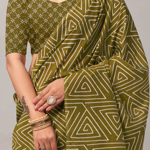green-ajrakh-printed-cotton-blend-saree-19