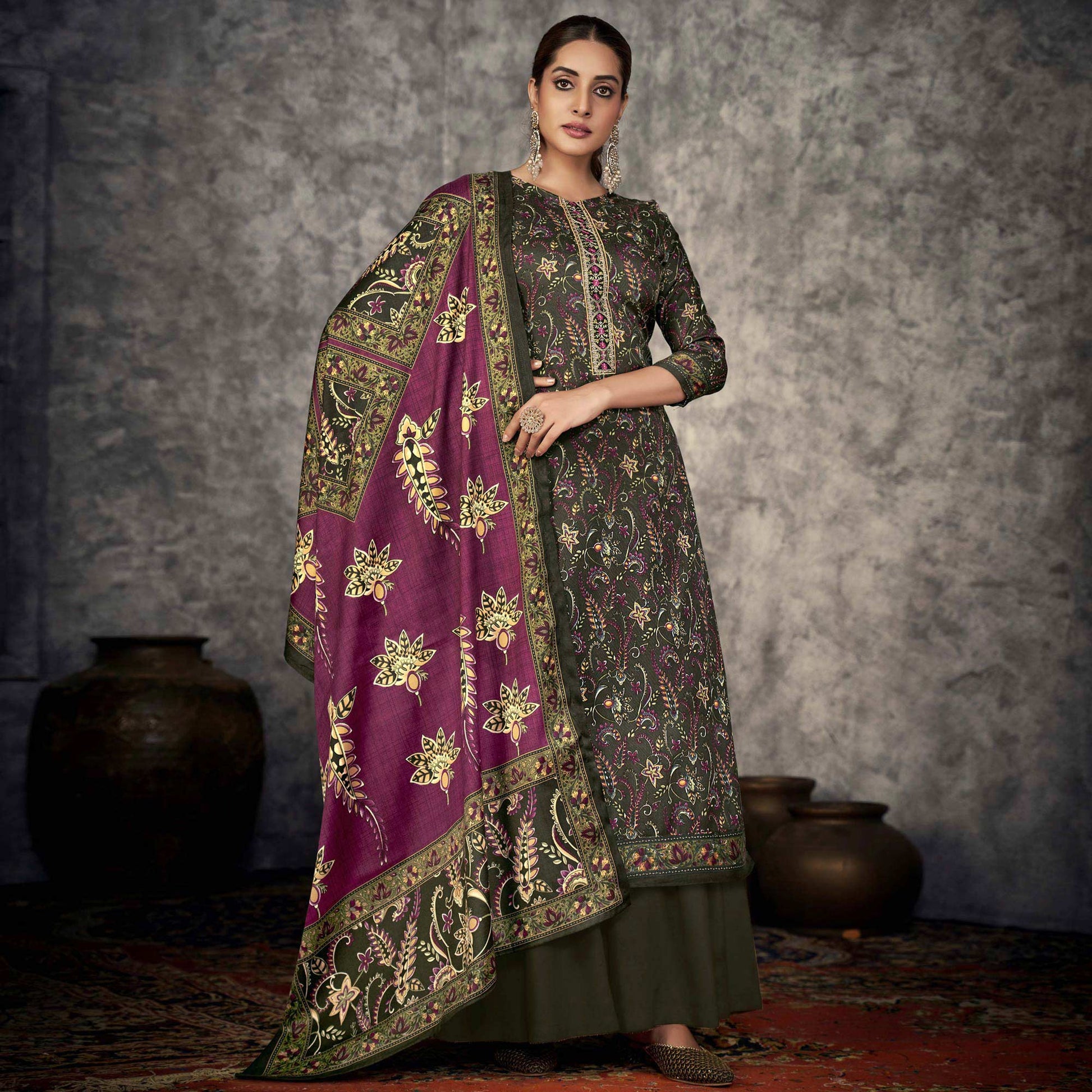 green-printed-with-embroidered-pashmina-suit