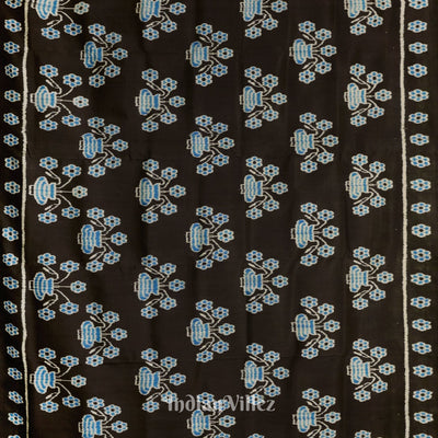 Black Vase Designer Contemporary Silk Saree