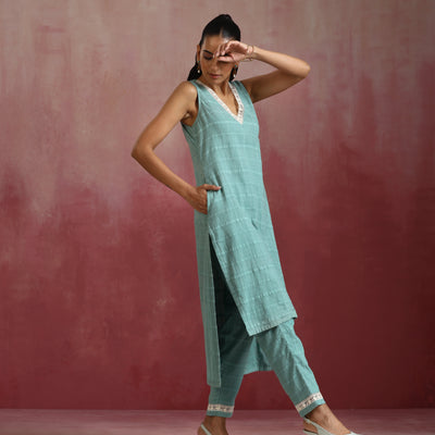 trueBrowns Aqua Blue Cotton Dobby High low Kurta Set