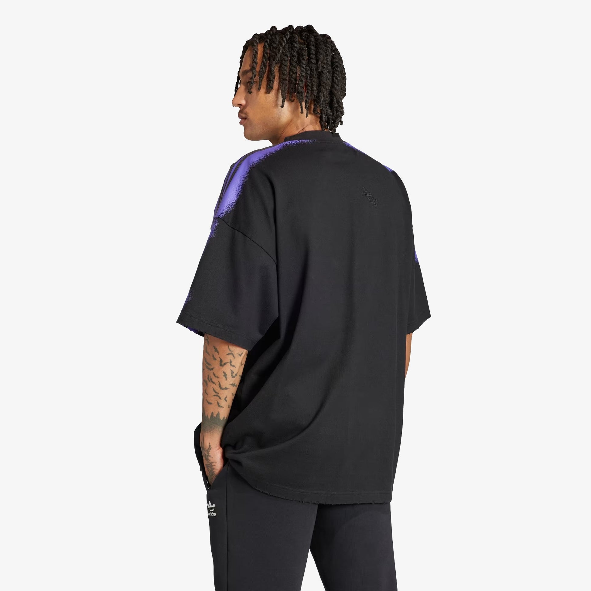 Adidas Originals | YOUTH OF PARIS TEE  { CARBON