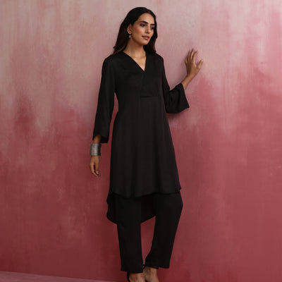 trueBrowns Black V Neck Kurta Co-ord Set