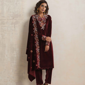 trueBrowns Maroon Velvet Floral Embroidered Kurta Pant Dupatta Set