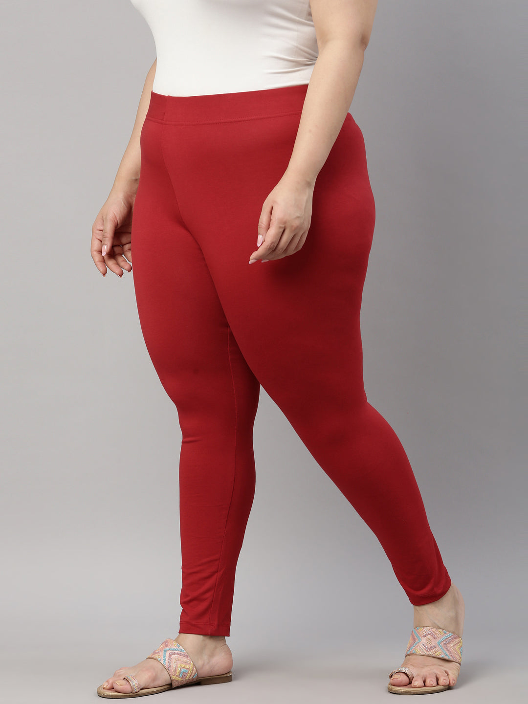 Women Solid Cherry Mid Rise Slim Fit Ankle Length Leggings - Tall