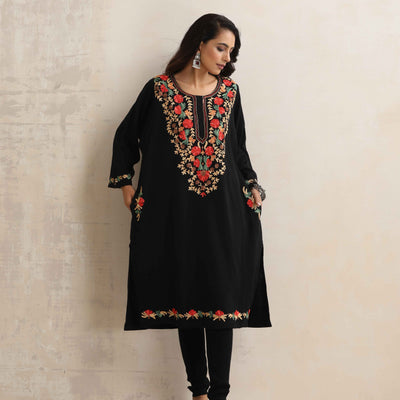 trueBrowns Black Kashmiri Embroidered Woollen Phiran Kurta