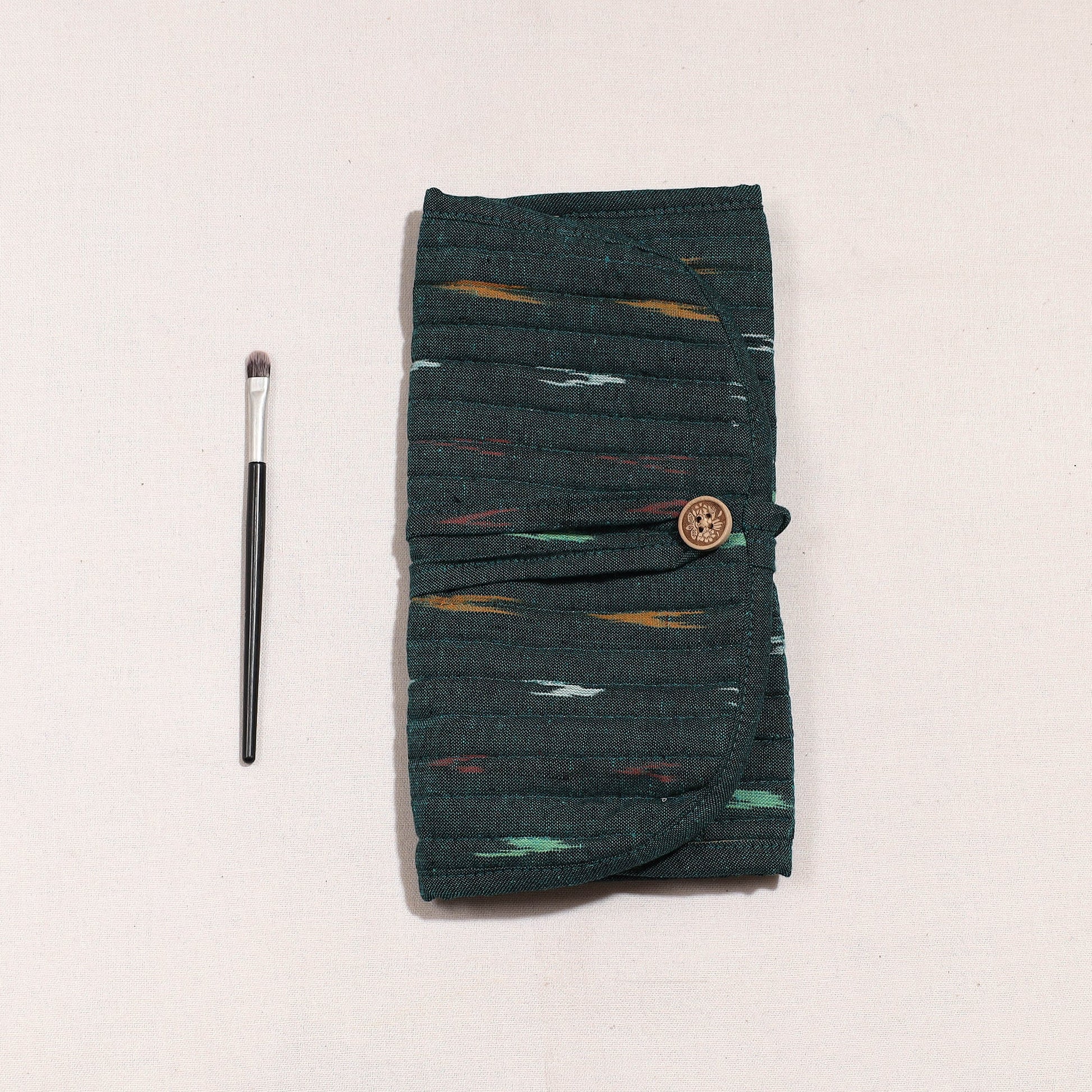 Black - Ikat Fabric Multipurpose Segmented Make-up Brush Wrap Pouch/Case