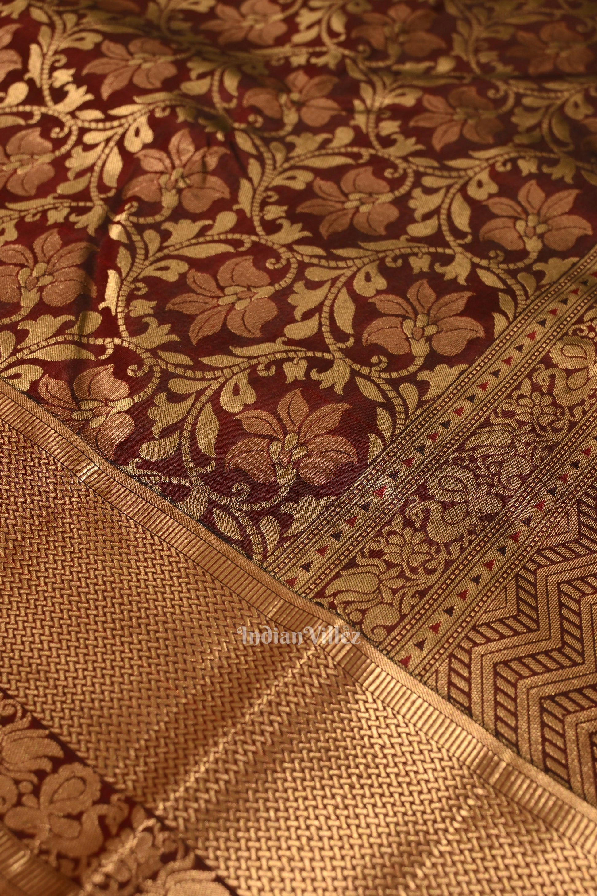 Dark Maroon With Golden Floral Motif Pure Kanjivaram Silk Saree