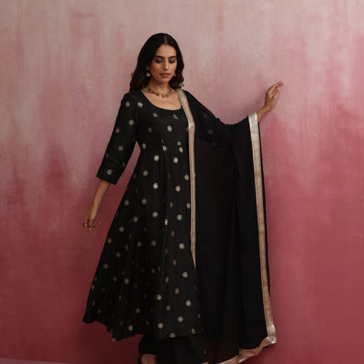 trueBrowns Black Viscose Silk Kurta Dupatta Set