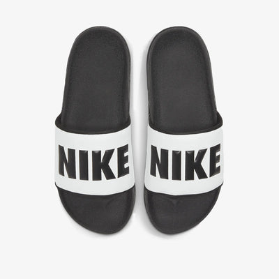 Nike | OFFCOURT  { BLACK/WHITE