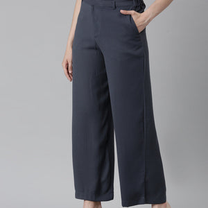 Women Solid Dark Jean Blue High Rise Crepe Wide Pant