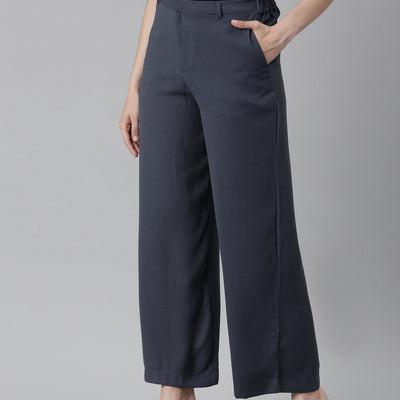 Women Solid Dark Jean Blue High Rise Crepe Wide Pant