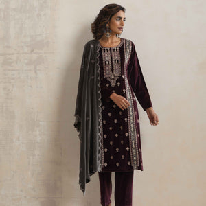 trueBrowns Purple Velvet Floral Embroidered Kurta Pant Dupatta Set