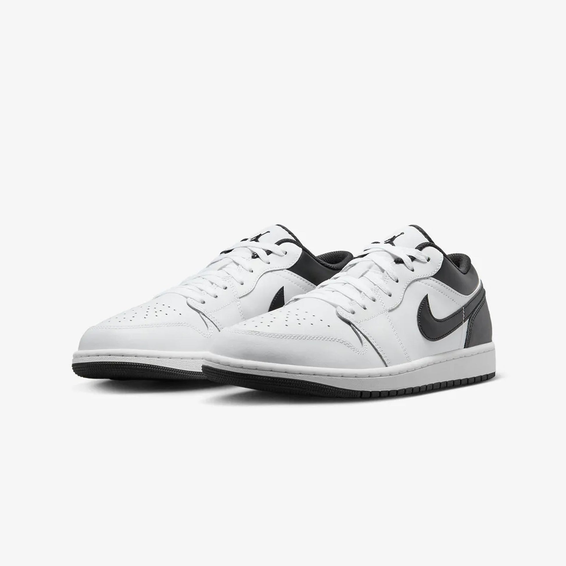 Jordan | AIR JORDAN 1 LOW  { WHITE/BLACK-WHITE