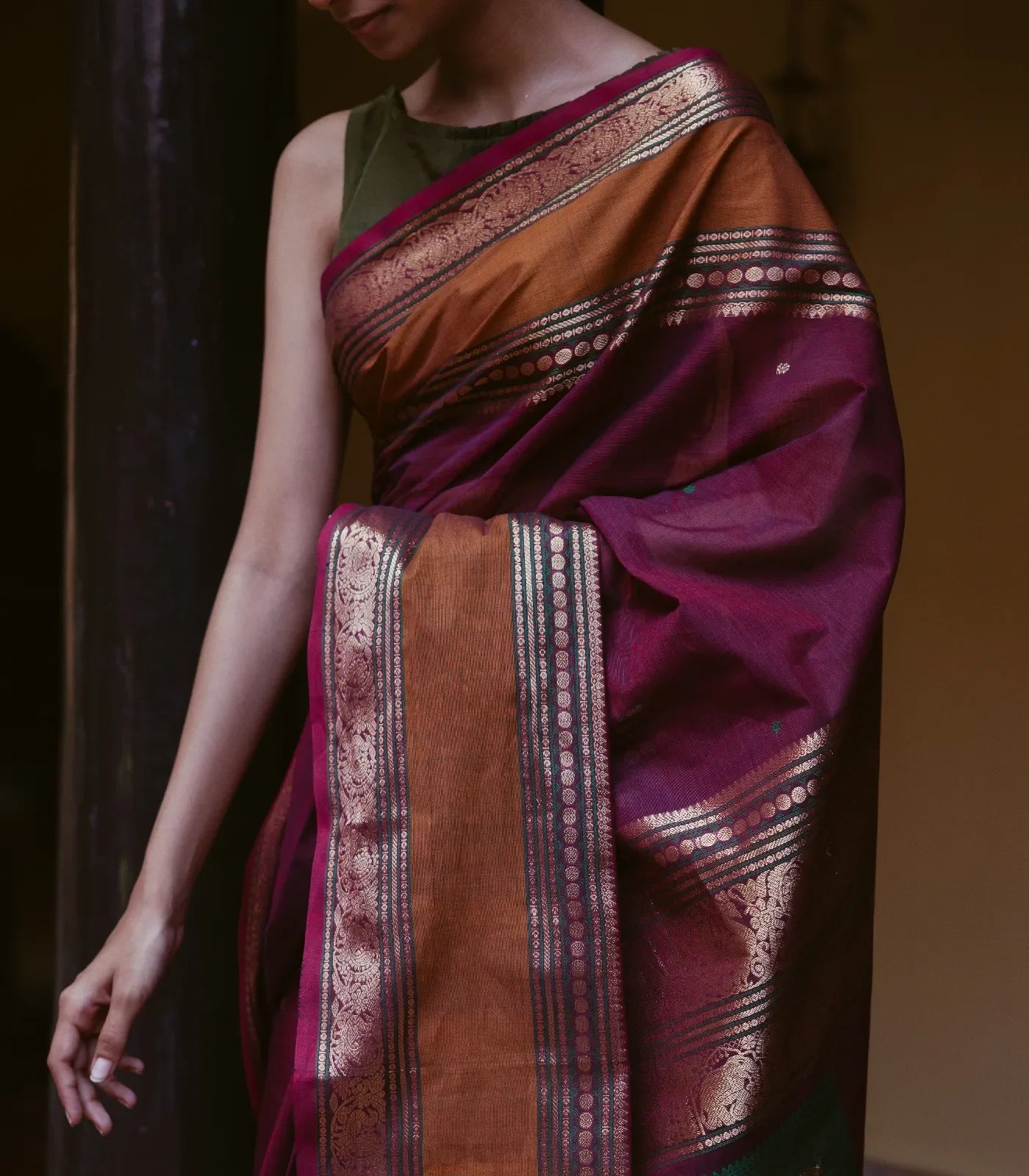 Crimson Handloom Kanchi Cotton Saree With Coin Buttas