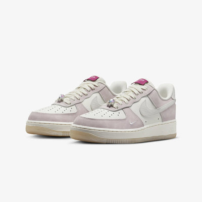 Nike | AIR FORCE 1 '07 LX { SAIL/SAIL-SAIL-PLATINUM VIOLET