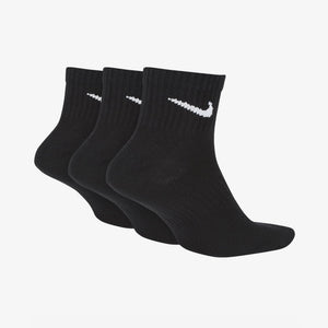 NIKE | EVERYDAY LIGHTWEIGHT { BLACK/WHITE