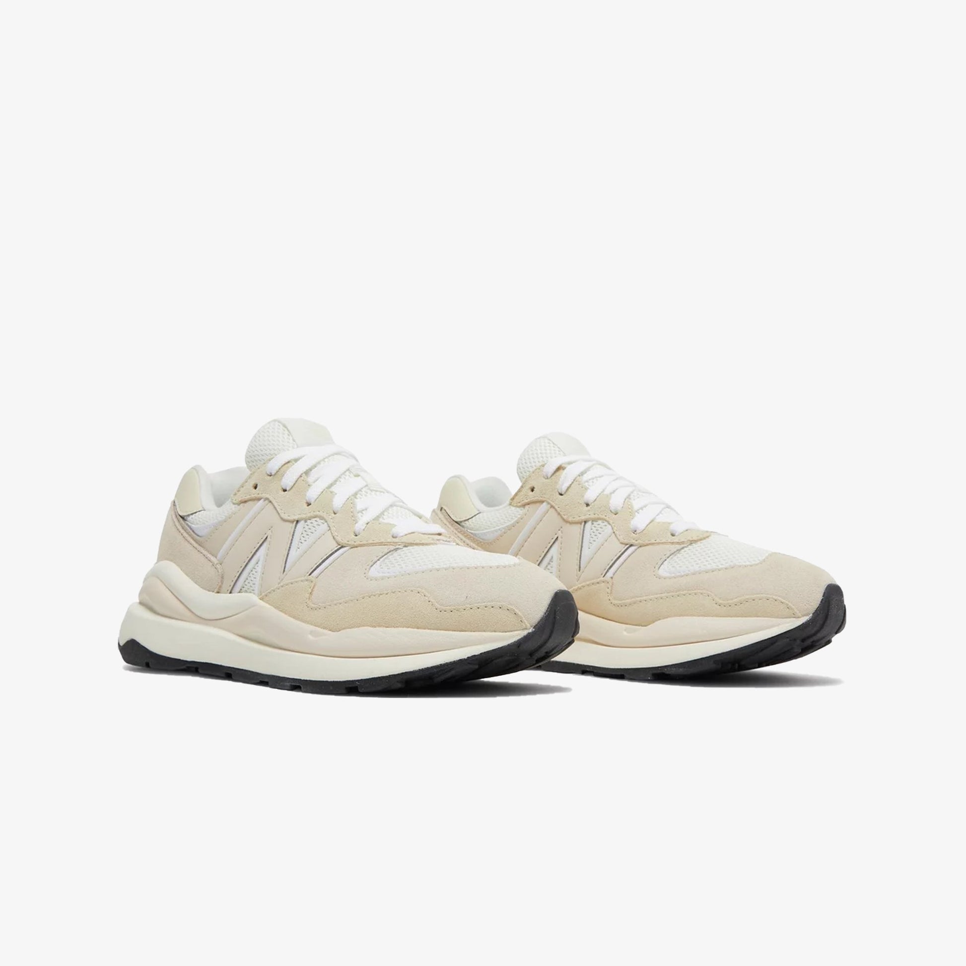 New Balance | 57/40  { SEA SALT/CALM TAUPE