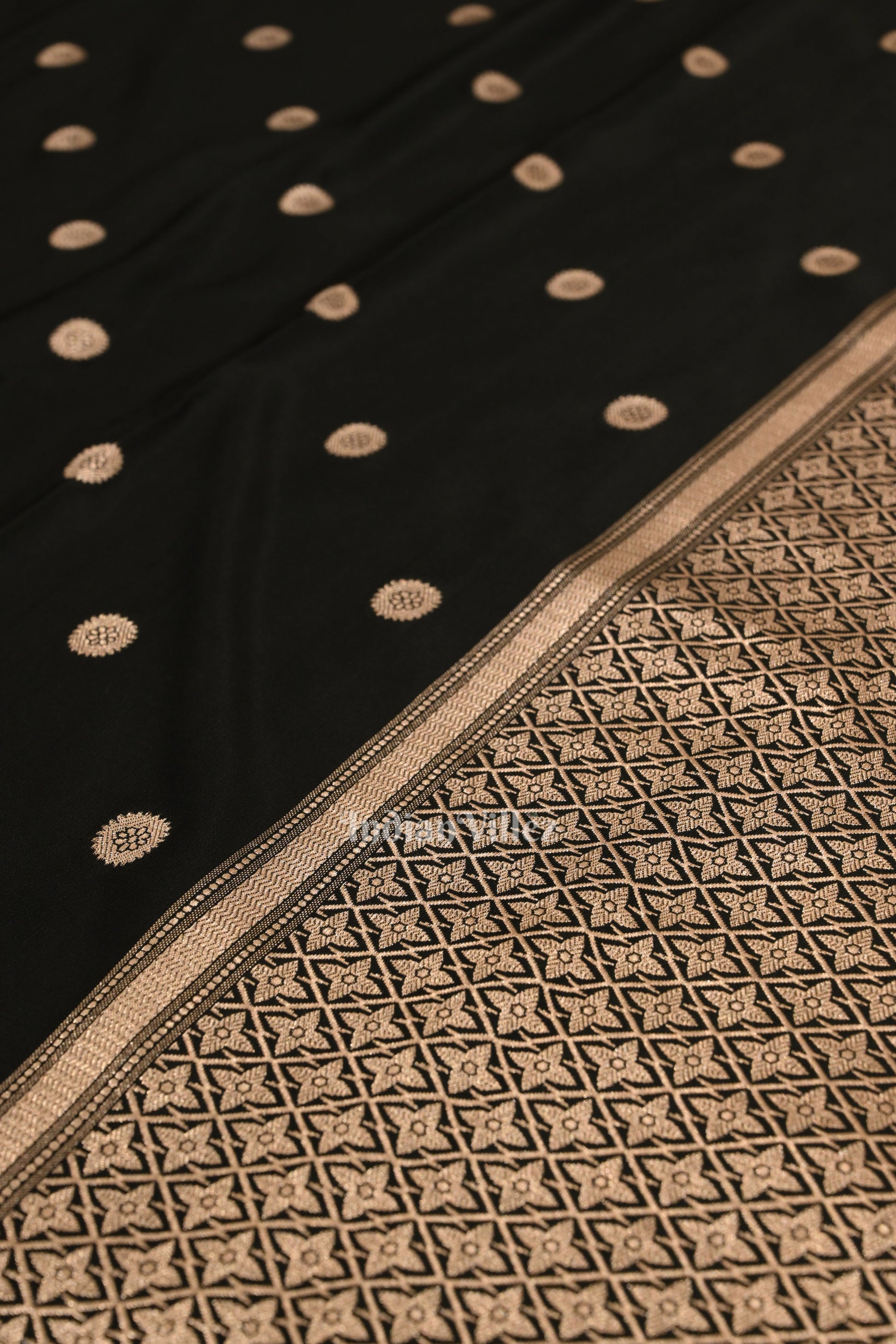 Black Floral Motif Mashru Satin Silk Banarasi Saree