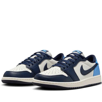 Jordan 1 Low OG Obsidian UNC