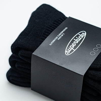 Superkicks | CREW SOCKS  { BLACK/BLACK/BLACK