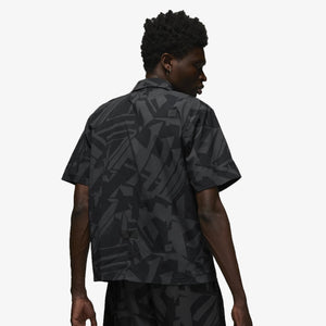 Jordan | PARIS SAINT-GERMAIN  { BLACK/DARK SMOKE GREY