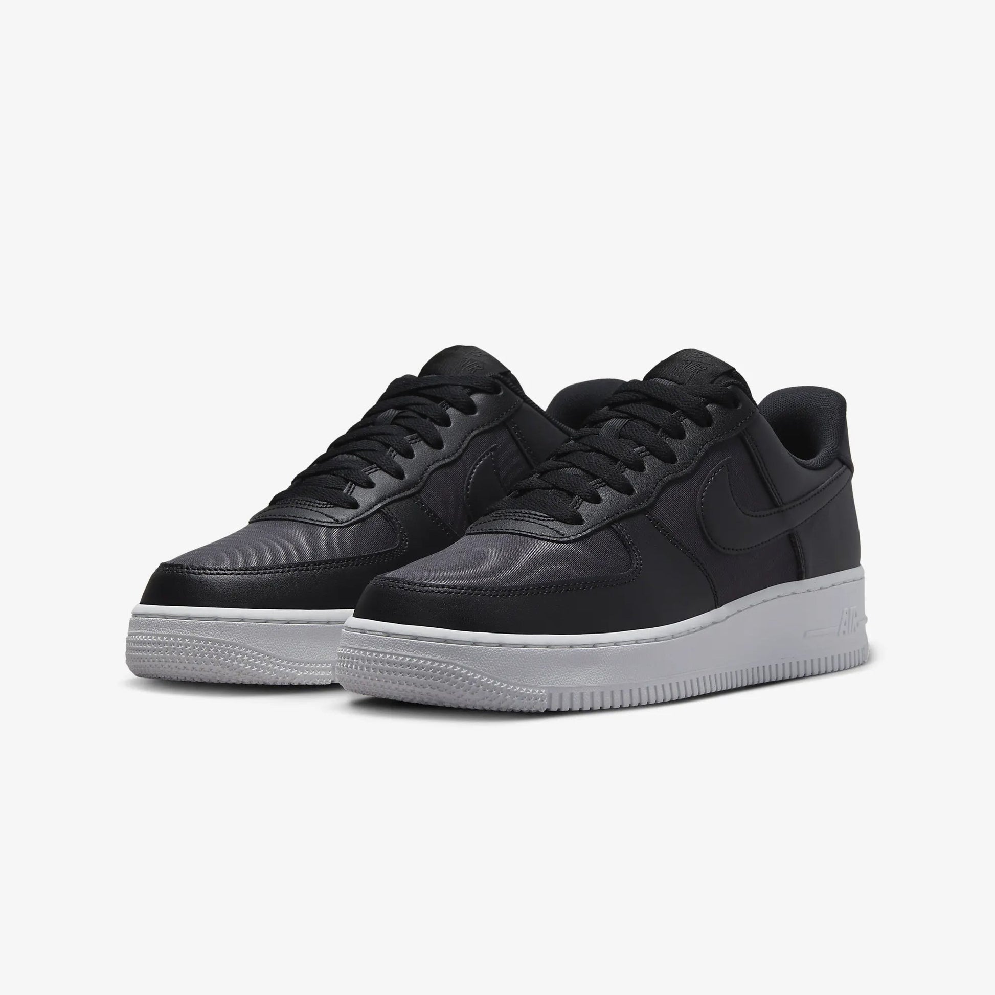 Nike | AIR FORCE 1 '07 LV8 { BLACK/BLACK-SUMMIT WHITE