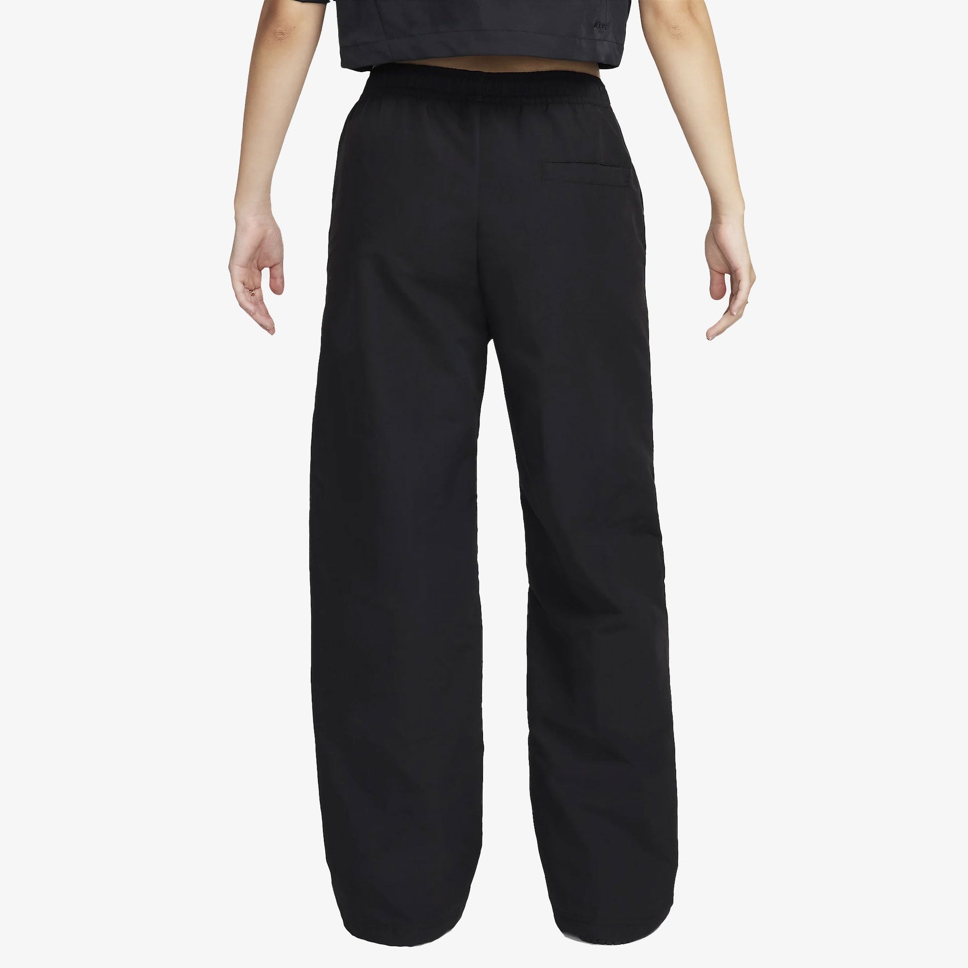 NIKE | SPORTSWEAR EVERYTHING WOVENS { BLACK OR GREY